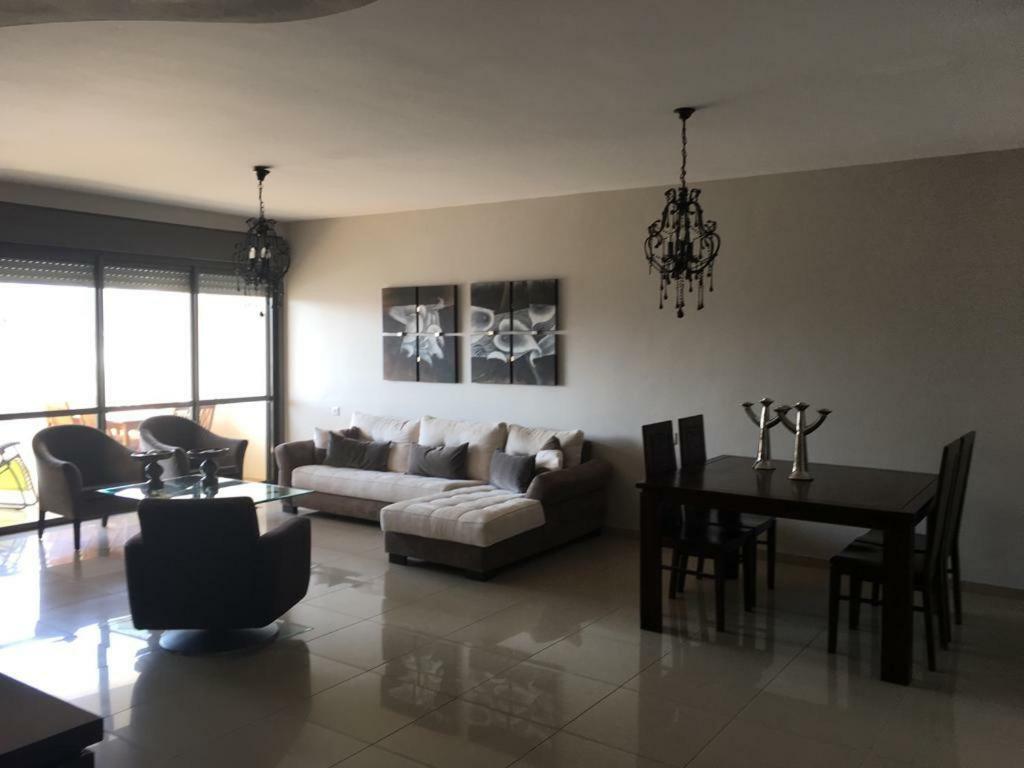 Apartment 2 Bedrooms Central Location Ashdod Exterior foto